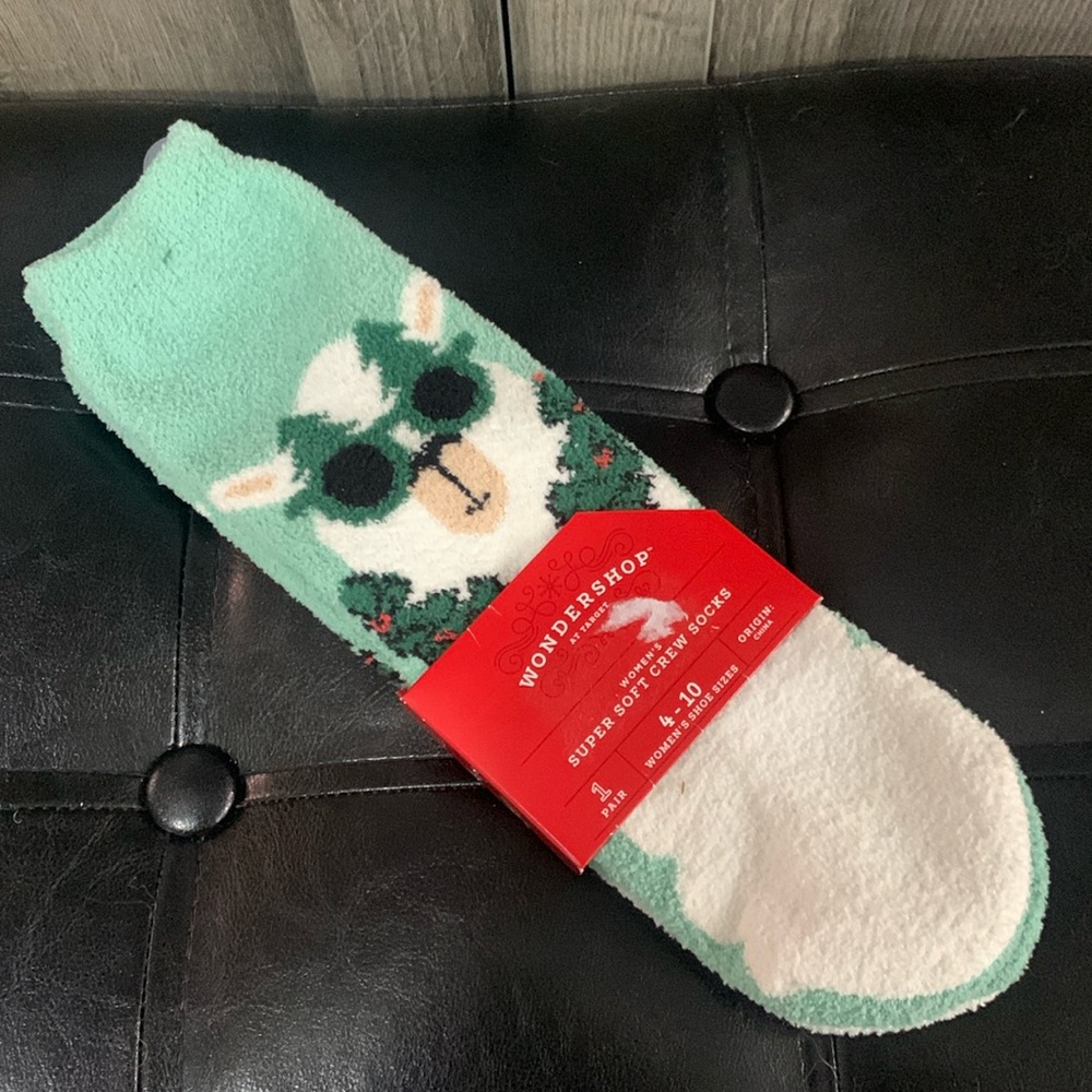 New Christmas Llama Super Soft Women's Crew Socks Size 4-10 By Target Wondershop